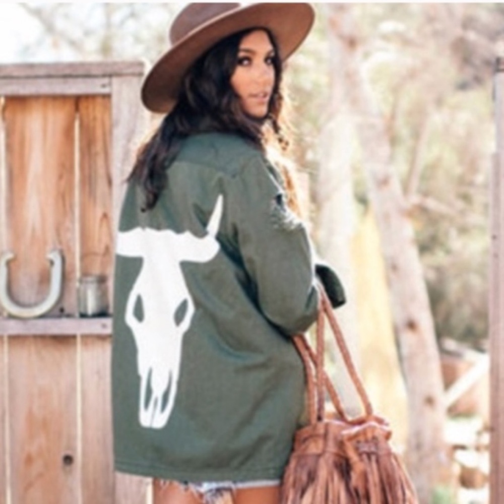Show Me Your Mumu Distressed Army Green Bull Boho Jacket Shirt Large